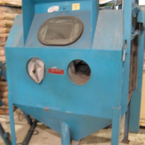 Vacublast Cycloblast Blast Cabinet Model 4836